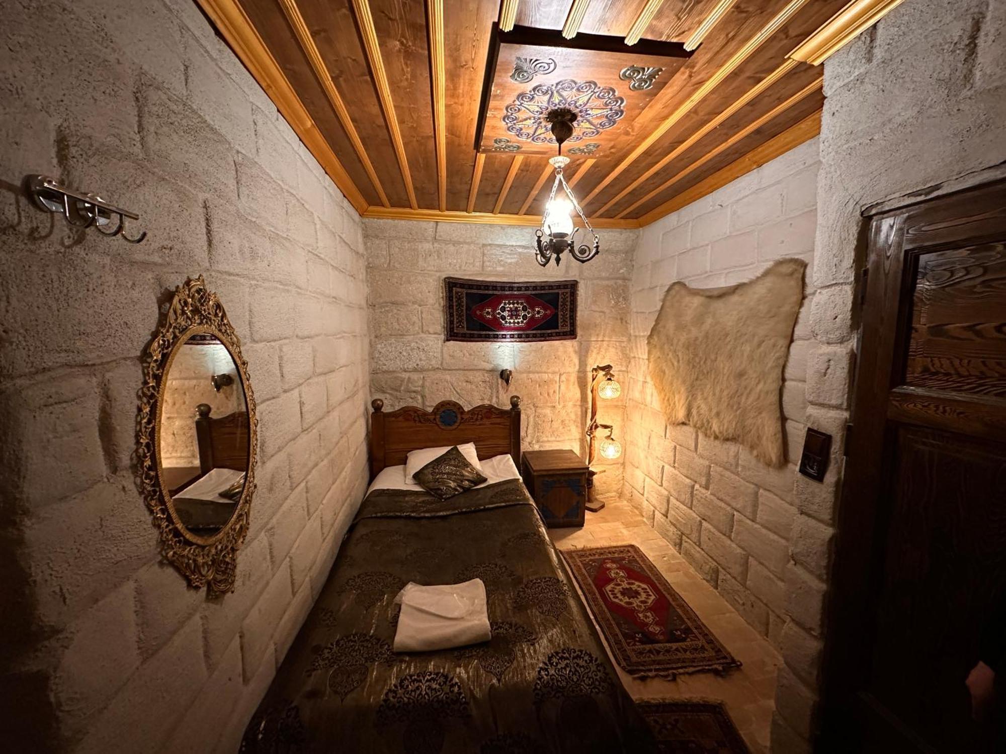 Goreme Palace Cave Suites Exterior photo